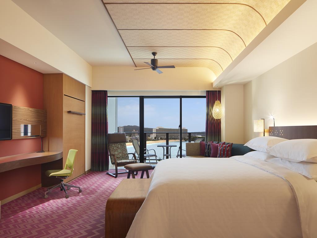 אונה Sheraton Okinawa Sunmarina Resort מראה חיצוני תמונה