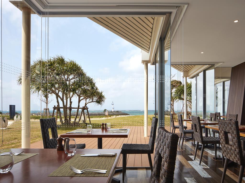 אונה Sheraton Okinawa Sunmarina Resort מראה חיצוני תמונה