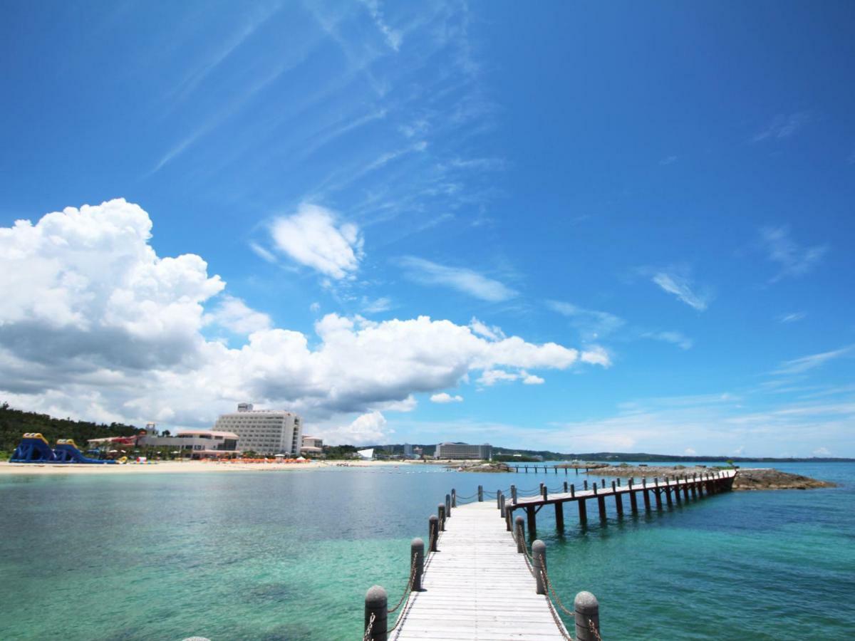 אונה Sheraton Okinawa Sunmarina Resort מראה חיצוני תמונה