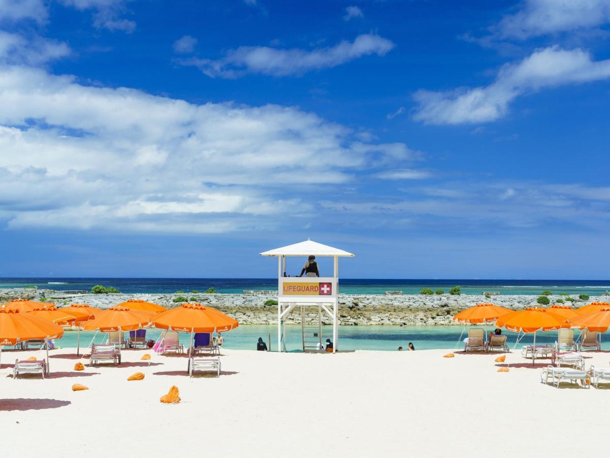 אונה Sheraton Okinawa Sunmarina Resort מראה חיצוני תמונה
