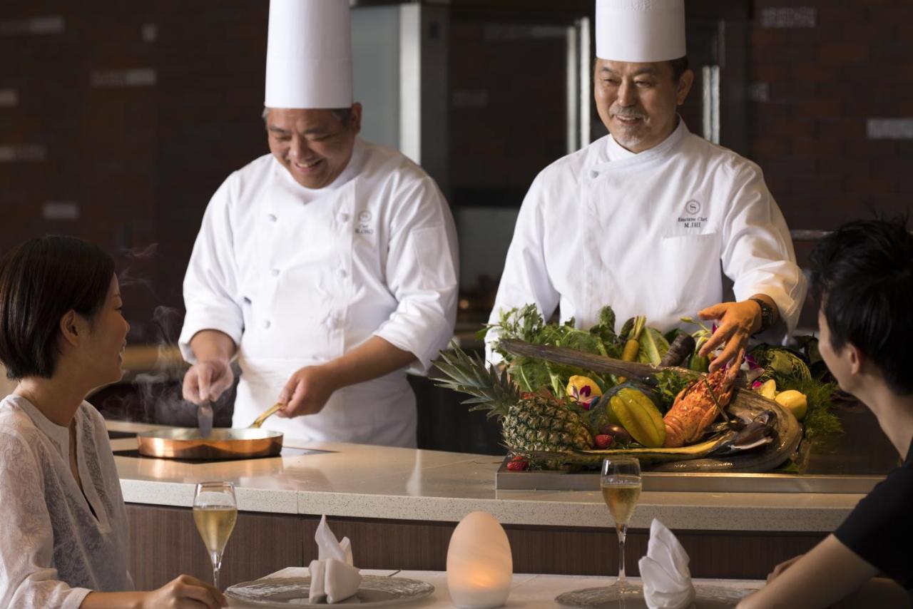 אונה Sheraton Okinawa Sunmarina Resort מראה חיצוני תמונה